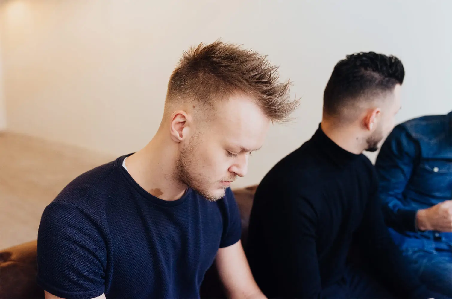 Kopfsache – Haarstyling mit Wachs