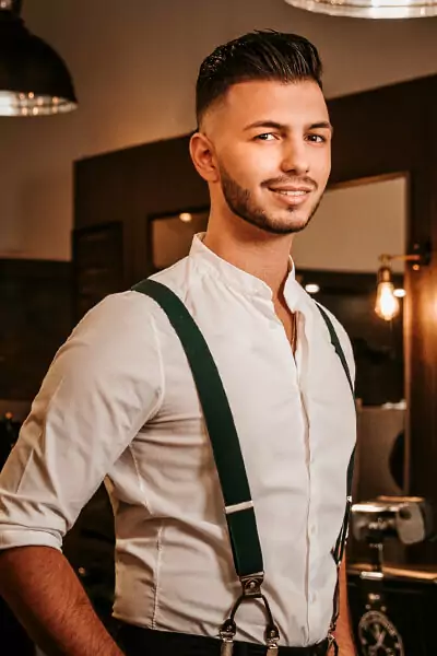 Marios – Beard & Hair Whisperer bei Eric:Barbier Hamburg